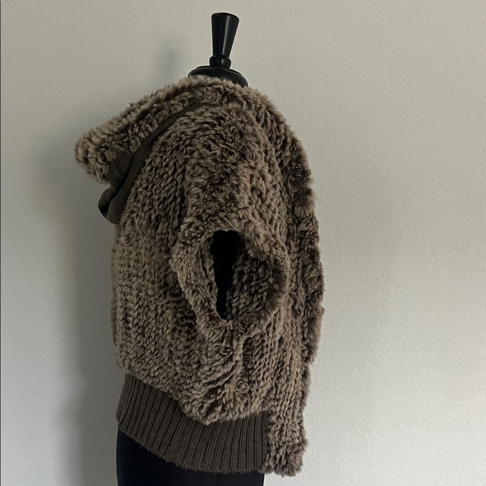 PINKO Rabbit Fur Vest - Picture 6 of 16